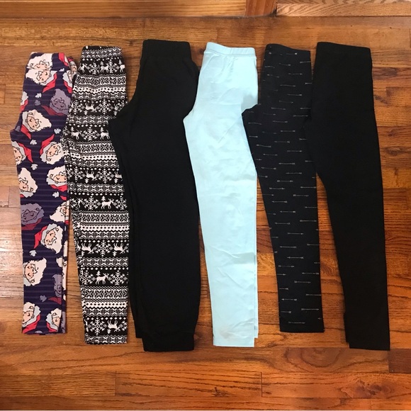Girls Bottoms Leggings Pants Bundle 
10 Large
Black Arrows Snowflake Moose Santa - Picture 9 of 12